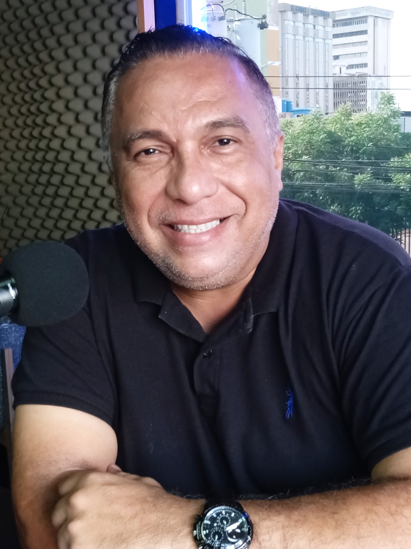 Dionel Gutiérrez Locutor Gaitero Click en imagen